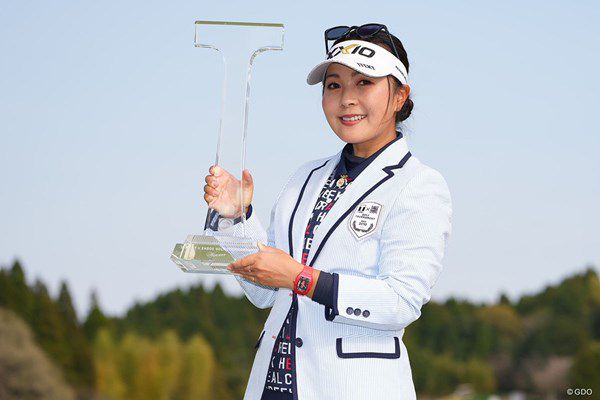 大疆8位创始人简历
